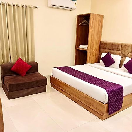 Hampton Hotel - 200 Mt From Golden Temple Amritsar Extérieur photo